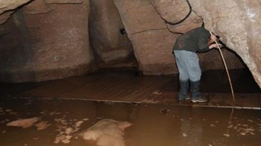A les coves del Toll calen 55.000 euros per tornar-les a fer accessibles a tothom