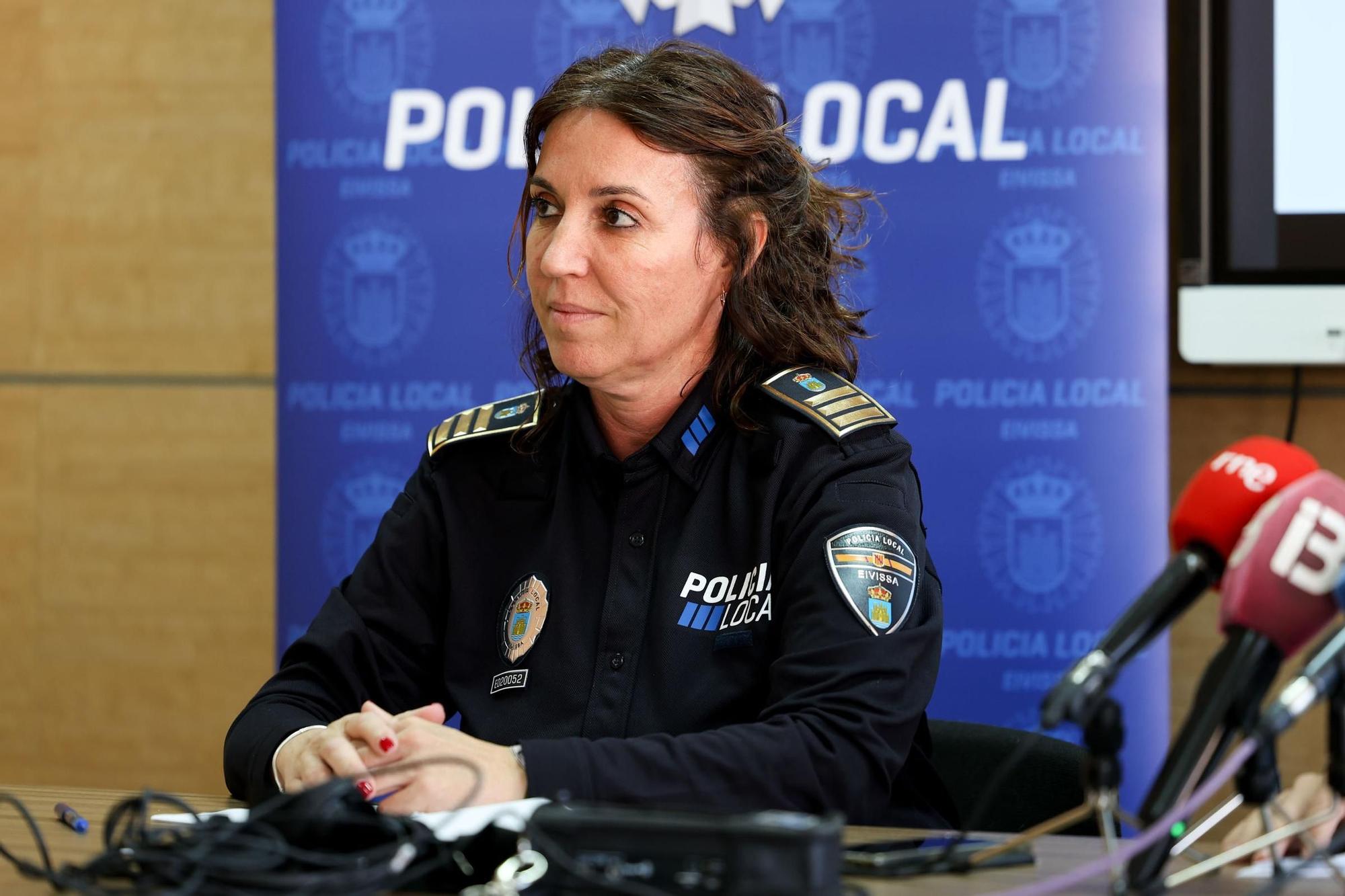 Sonia Bea Blanco, jefa de la Policía Local de Vila, ayer durante la rueda de prensa