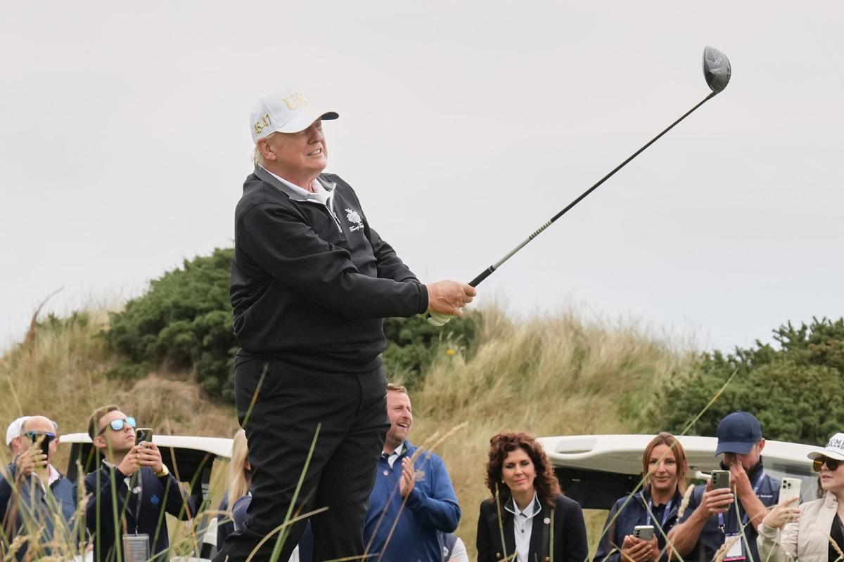 Trump es un gran aficionado al golf y anunció que estará este viernes apoyando al equipo en Bethpage Black