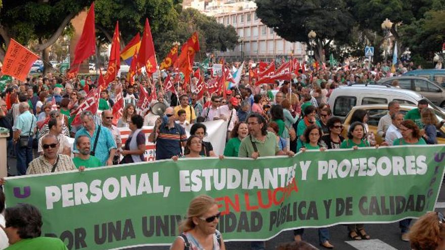 Manifestación de 2013 por la educación pública en la capital grancanaria.