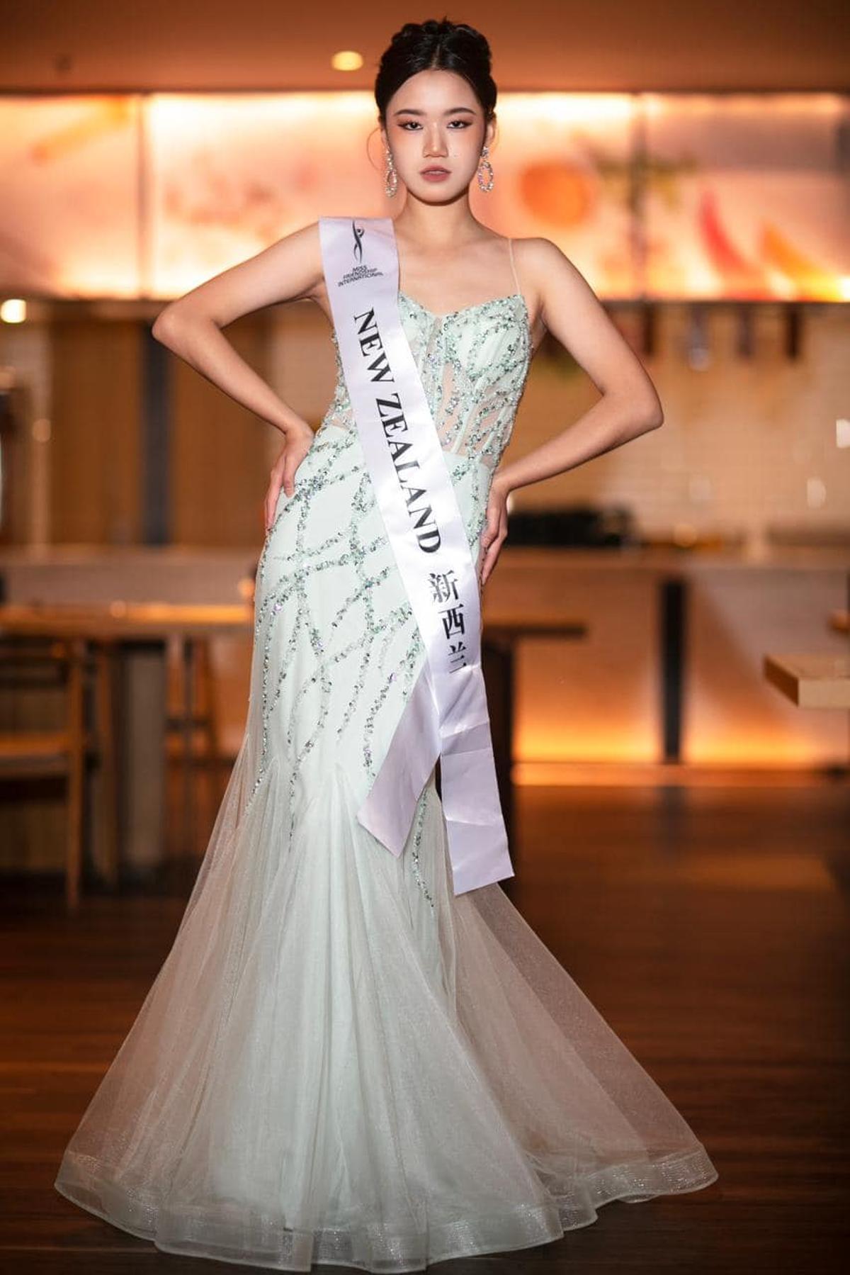 Estas son las rivales de la vecina de Torrent que compite en Miss Friendship International