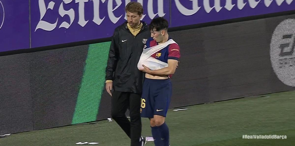 Dani Rodríguez, con el brazo en cabestrillo