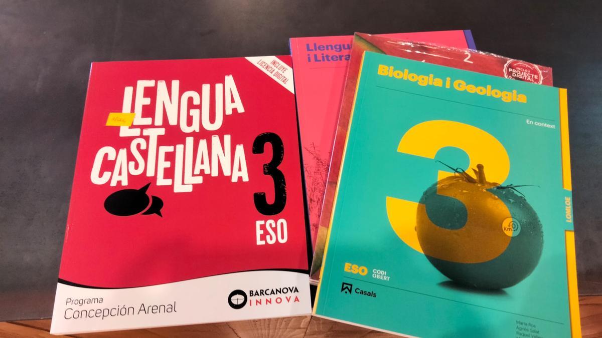 Los libros de texto que se utilizarán el próximo curso en Baleares.