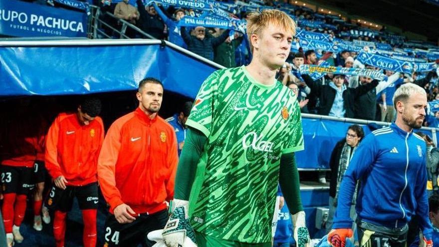 Bergström cumple a la espera de Leo Román