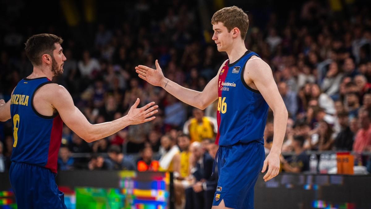 Mathieu Grujicic, junto a Darío Brizuela