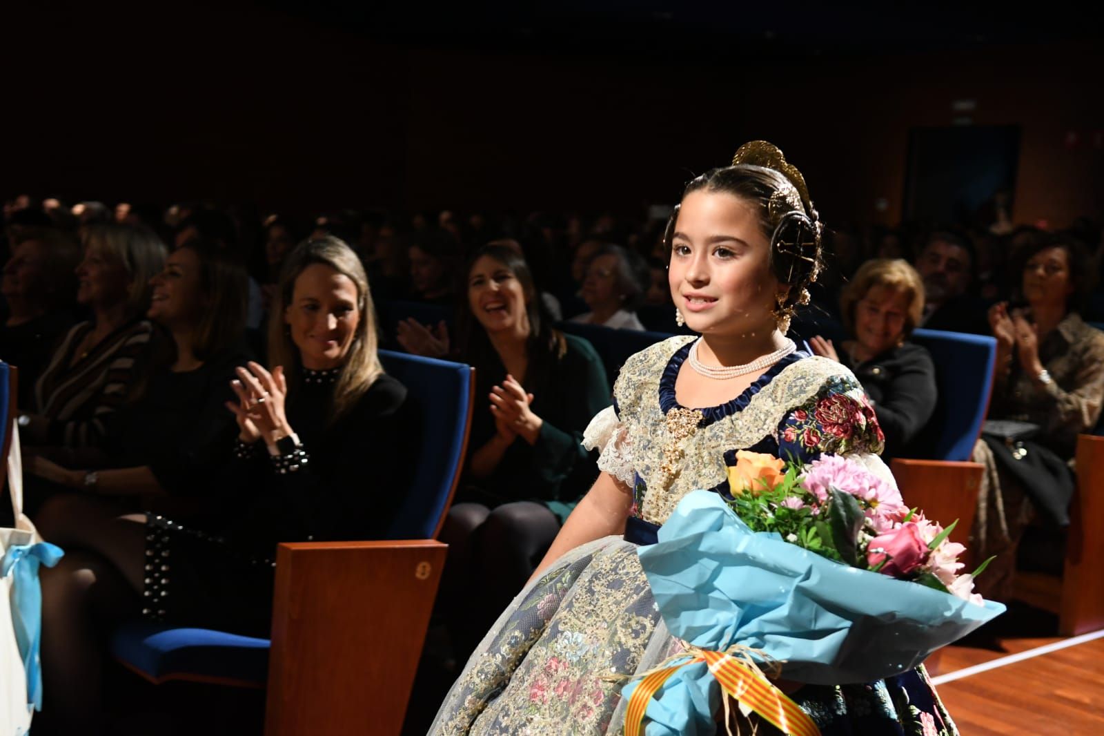 La exaltación de la reina fallera infantil de Burriana del 2023, en imágenes