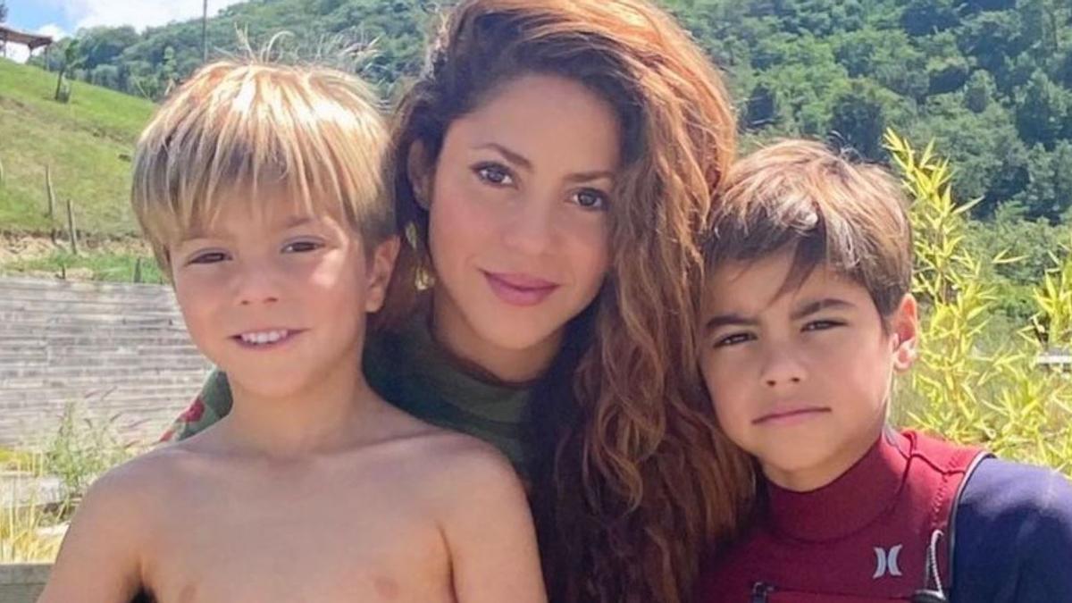 Shakira con sus hijos, Milan y Sasha