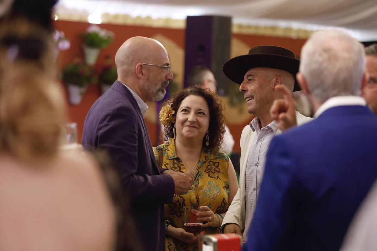 Las recepciones llenan de ambiente el martes de Feria de Córdoba