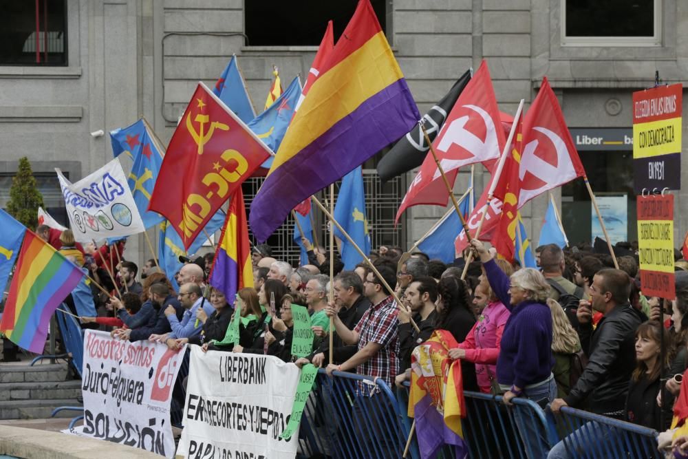 Las protestas en la plaza de La Escandalera