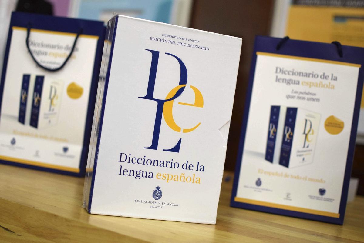 Diccionario de la Real Academia de la Lengua Española, edición Tricentenario, de 2014.