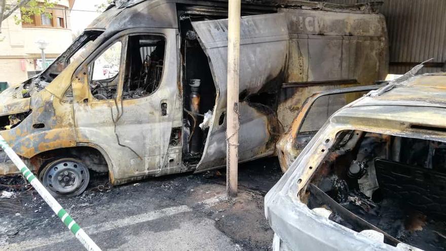 La Guardia Civil investiga el incendio del coche de una médica y de una ambulancia en Andorra