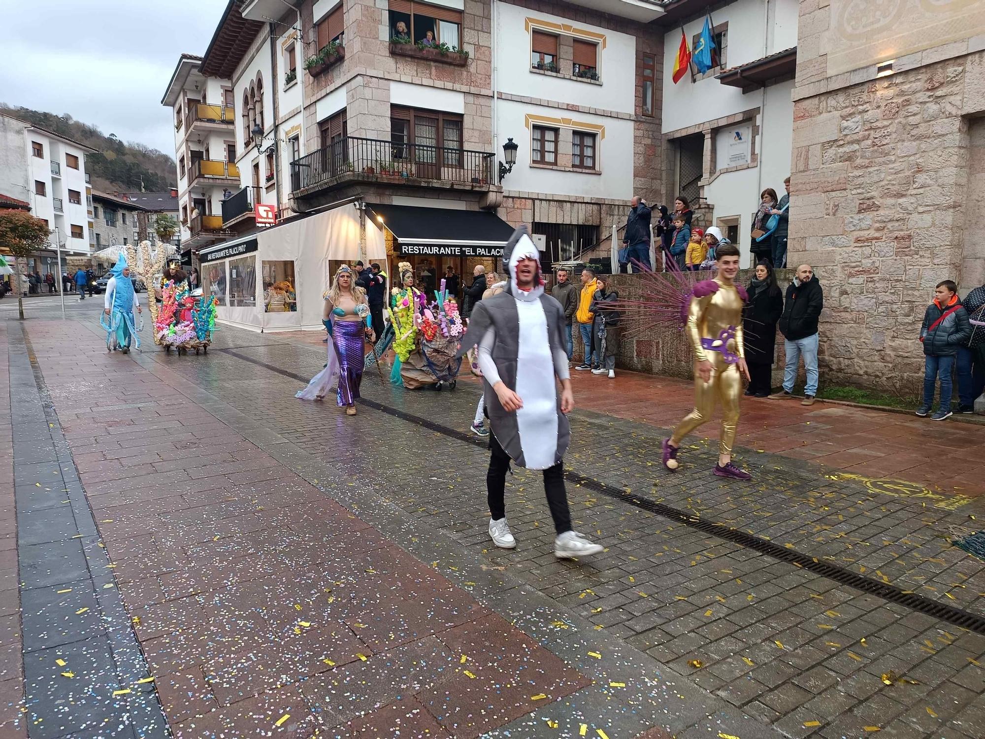En imágenes: Así fue el desfile de Carnaval de Cangas de Onís