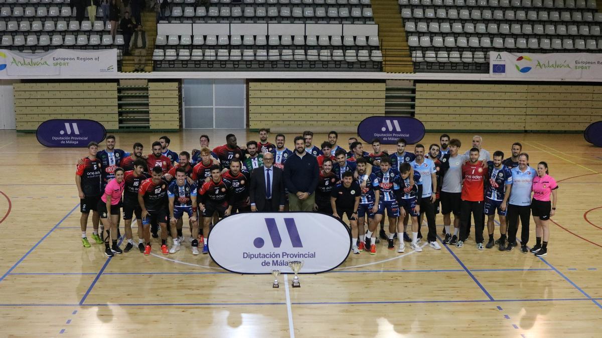 El Trops Málaga y el Ene Eden Mijas disputaron el I Trofeo de Balonmano Diputación de Málaga