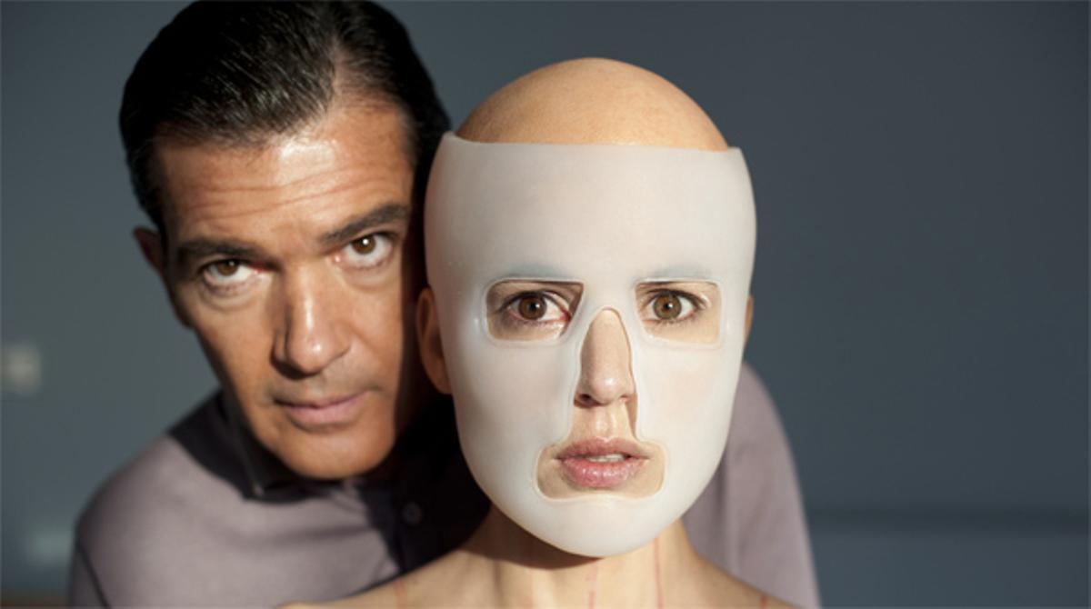 El presentador del premi a la millor pel·lícula en llengua no anglesa, Anil Kapoor, ho ha agraït en nom de Pedro Almodóvar.