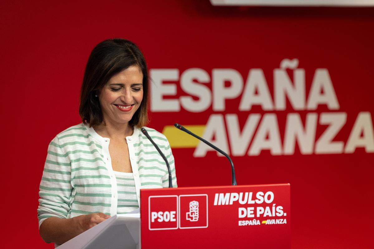 El PSOE desea suerte a Feijóo para guardarse de los cuchillos de Aznar y Ayuso