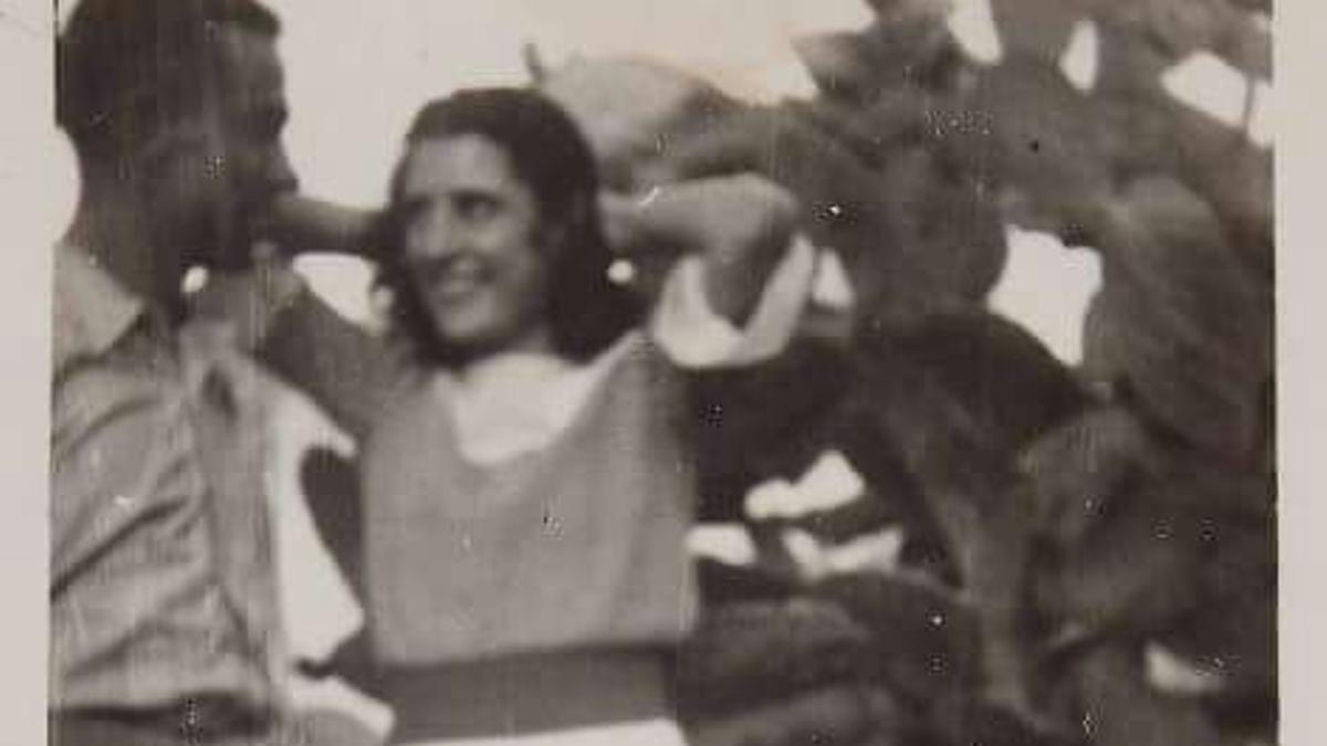 Josefina Manresa y Miguel Hernández