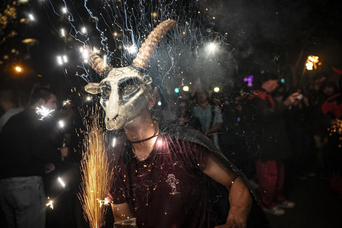 Dentro del correfoc de la Mercè