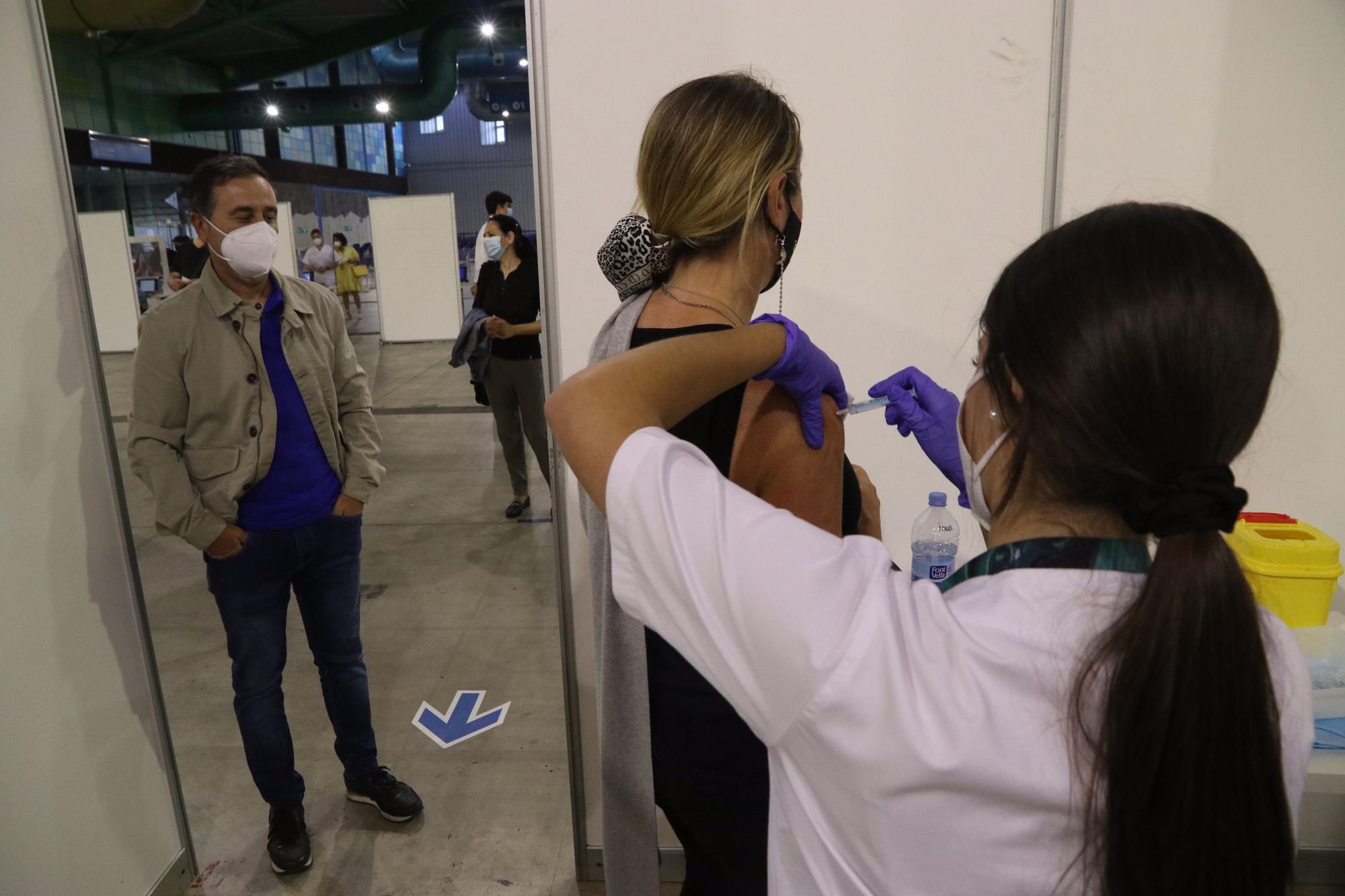 Vacunación masiva con AstraZeneca en Málaga
