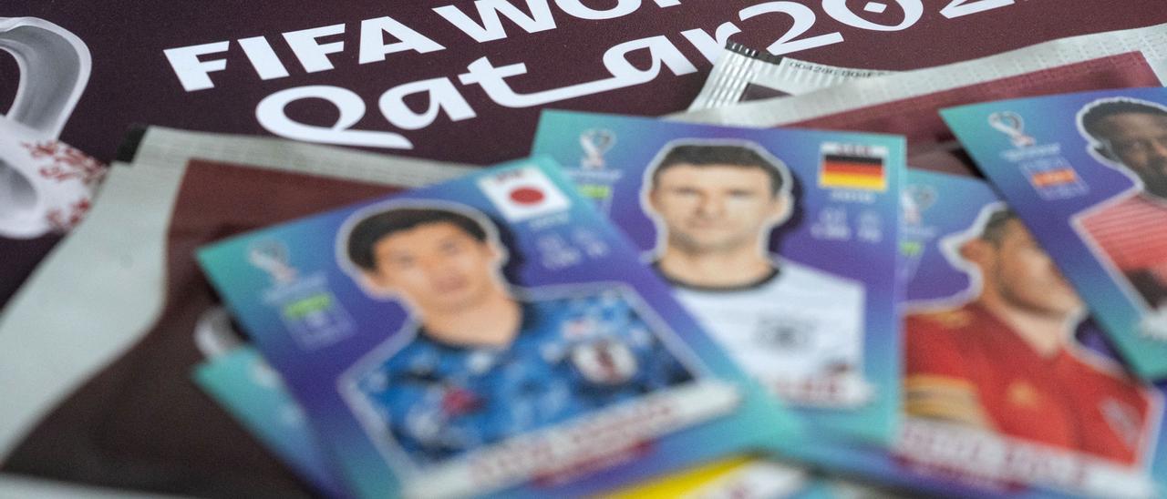 Sticker zur Fußball-WM 2022 von Panini