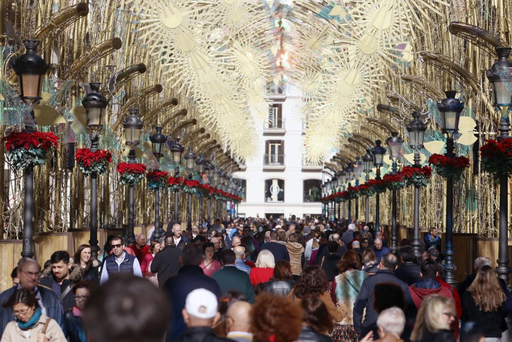 El último domingo del año de tienda en tienda