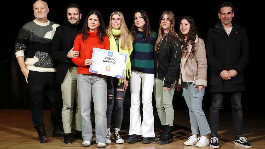 Cinco estudiantes del IES de Puçol ganan el concurso europeo Girls4Tech