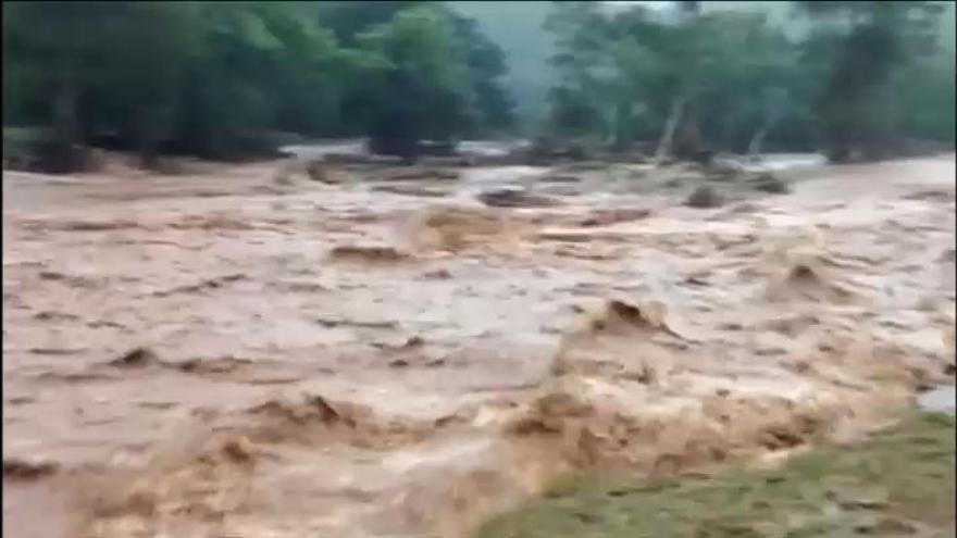 Al menos 100 personas han muerto por el paso del ciclón tropical Idai por el sur de África