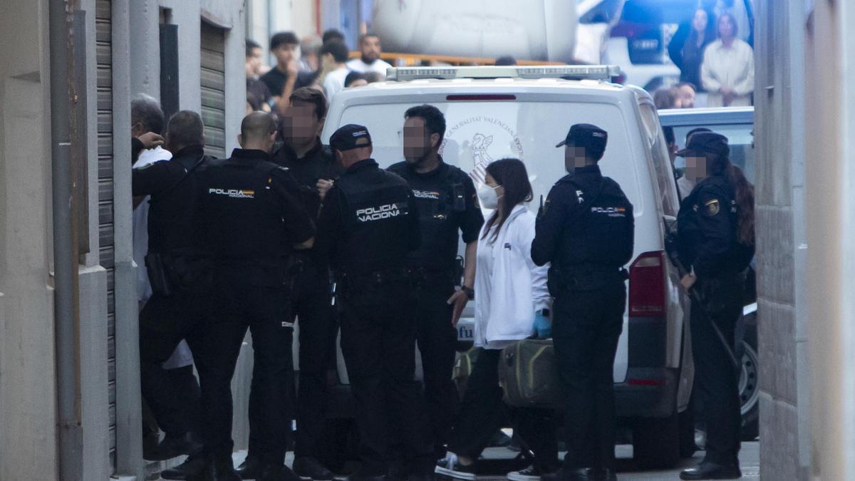 Encuentran a un joven sin vida en un piso de Sagunt