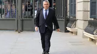 Querella de Hazte Oír contra Santos Cerdán por mentir en el Senado sobre Koldo