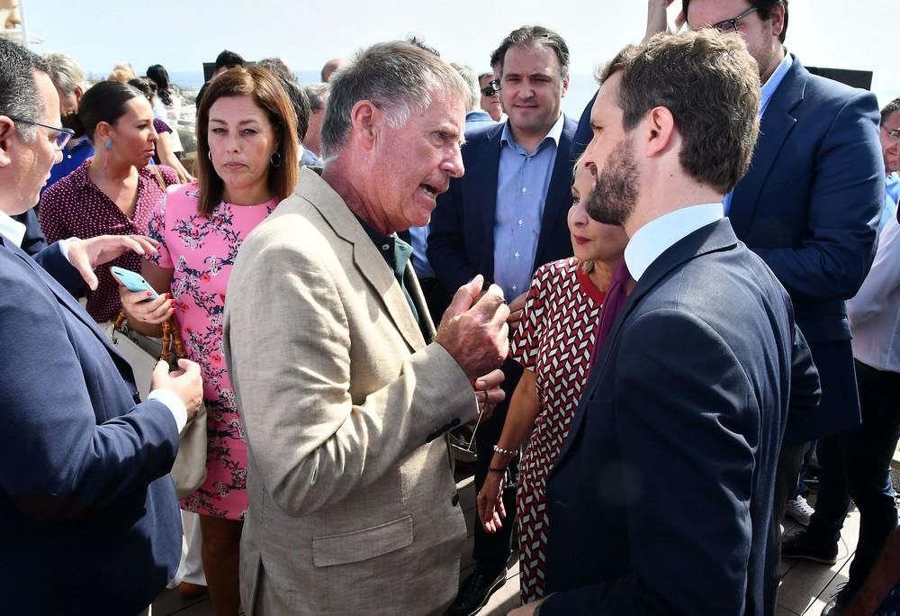 Encuentro de Pablo Casado (PP) con hoteleros en el sur de Gran Canaria