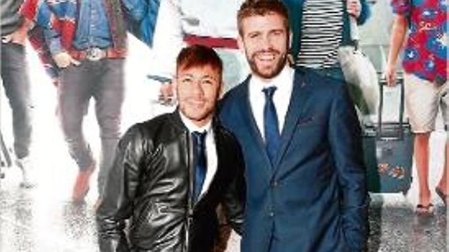 Neymar i Piqué van presentar el nou anunci de Qatar Airways.