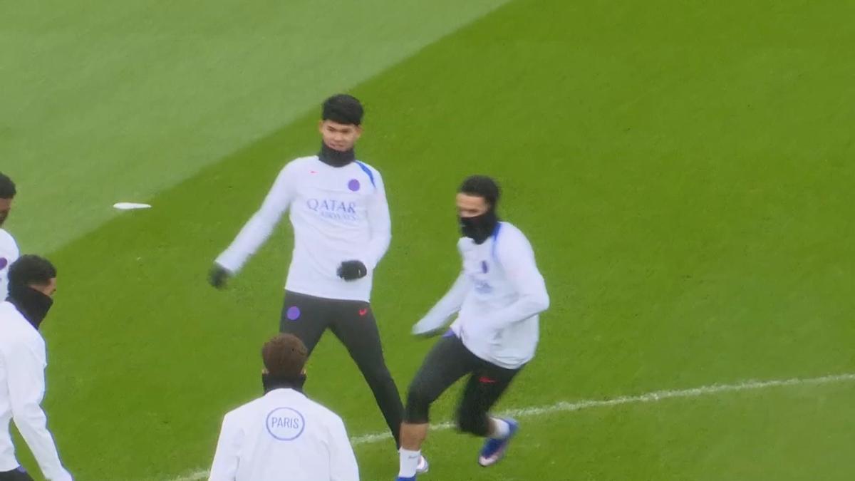 Dro ya entrena como jugador del PSG