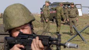 Soldados rusos entrenándose en el sur del país.