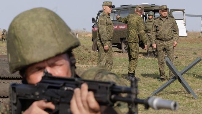 Soldados rusos entrenándose en el sur del país.