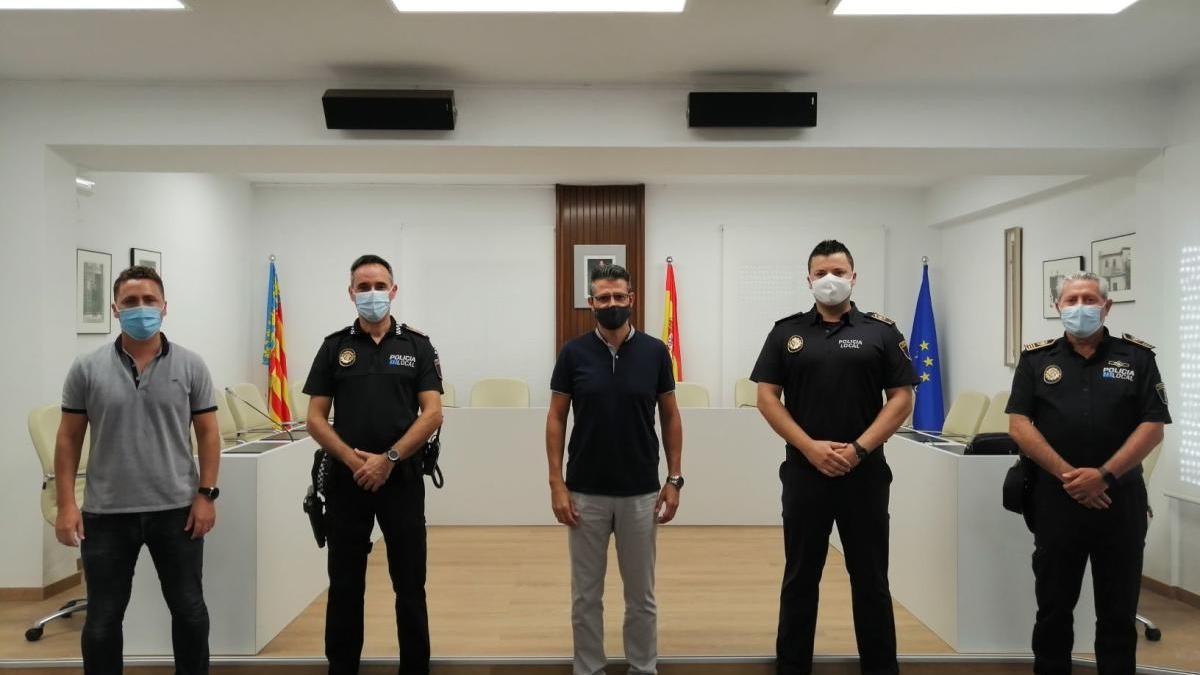 La Policía Local de Almussafes nombra a dos nuevos oficiales