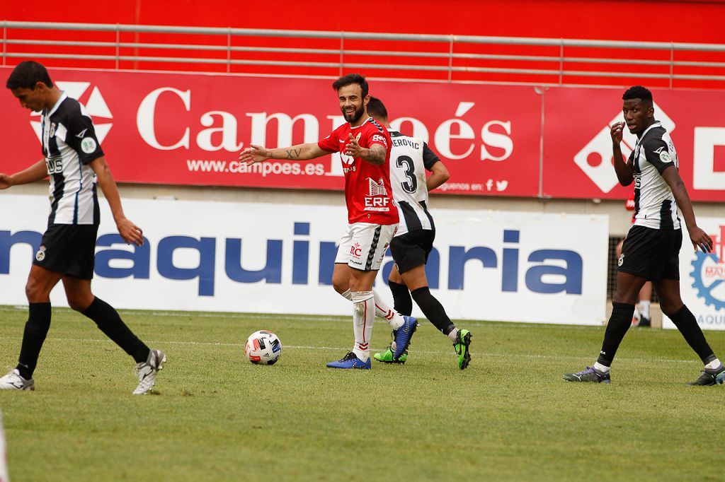 El Real Murcia no levanta cabeza (0-0)