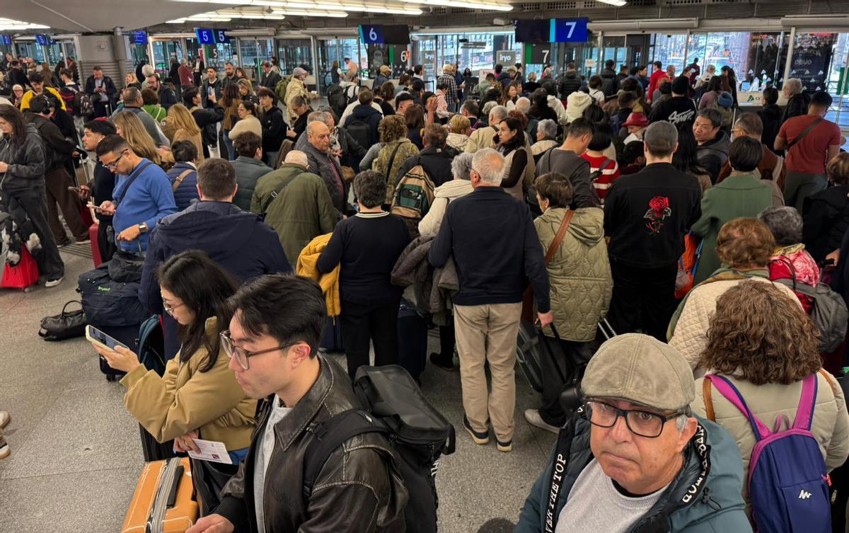 Los trenes de alta velocidad vuelven a circular entre Córdoba y Madrid