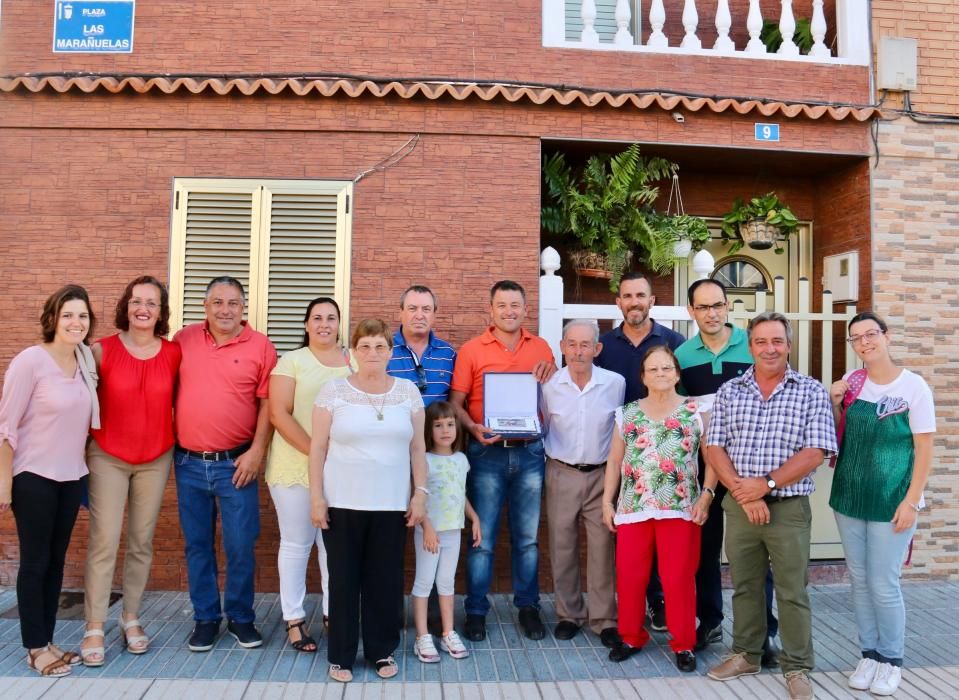 Bailes típicos y tradición la plaza de Las Marañuelas