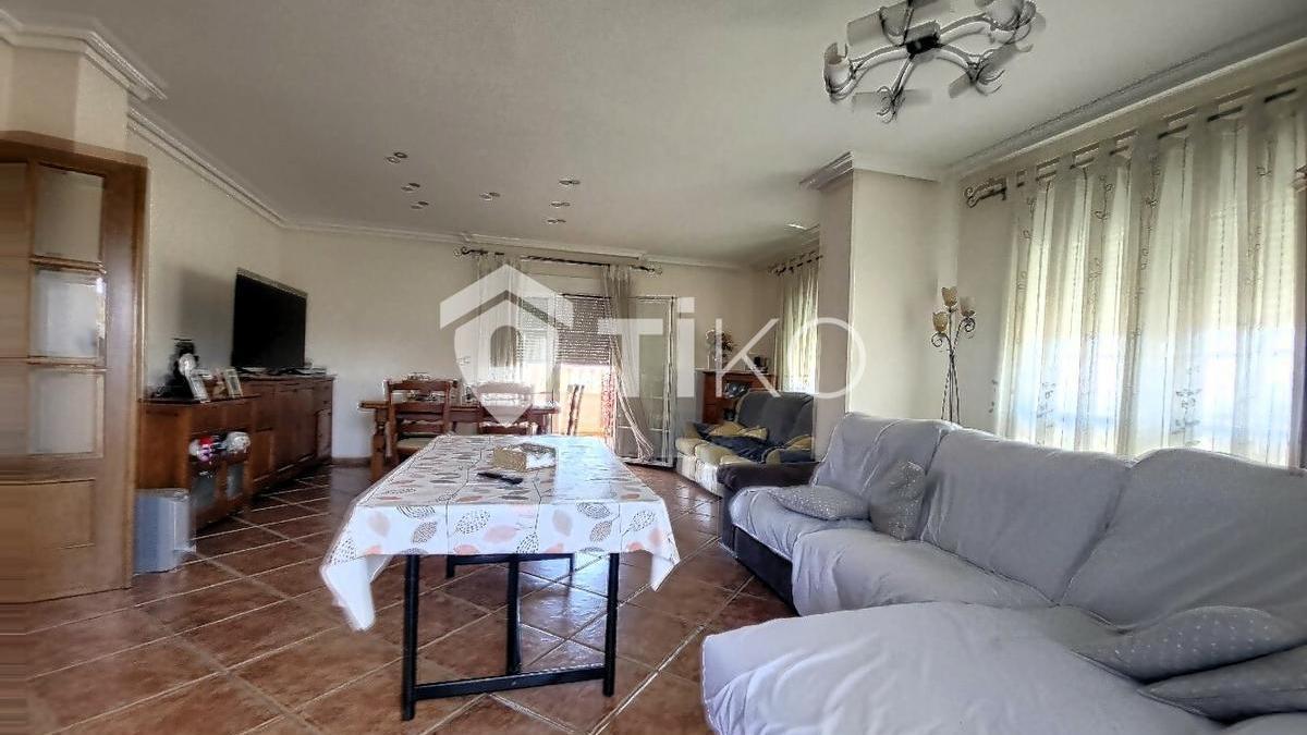 Un piso a la venta rebajado en la pedanía de La Aparecida, en Orihuela