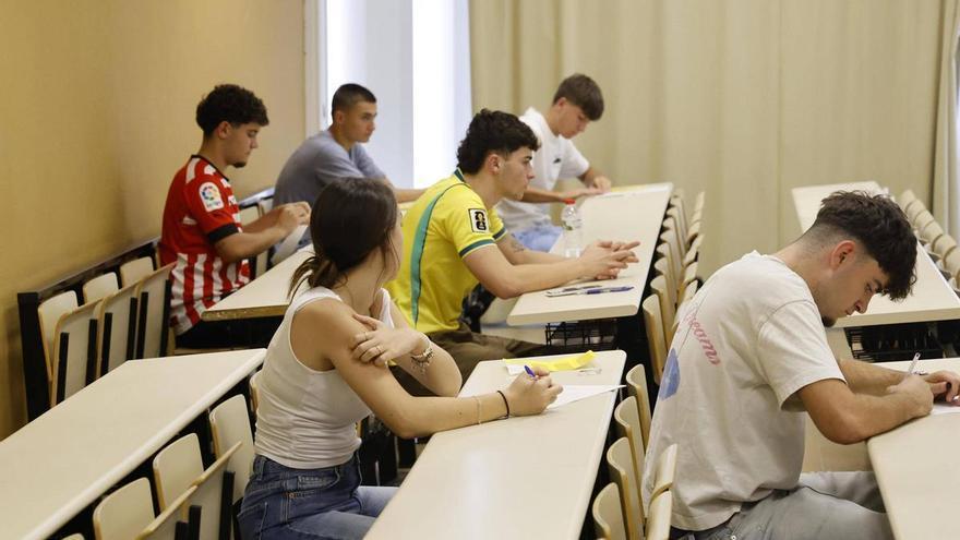 Les PAU extraordinàries reuneixen 772 estudiants a Girona, un 15% més que l’any passat