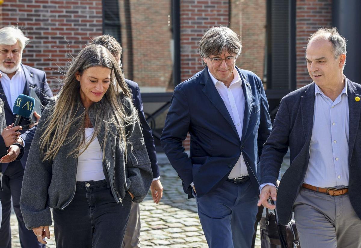 Junts debat el Pla 8 milions per actualitzar la postura davant la immigració