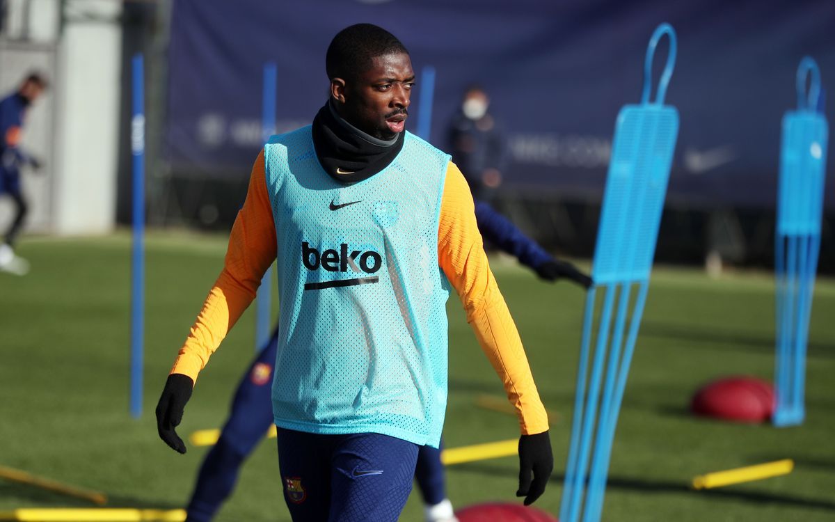 Dembélé, en un entrenamiento del Barça en la ciudad deportiva de Sant Joan Despí.