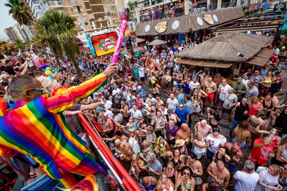 Desfile del Orgullo LGBTI en Benidorm