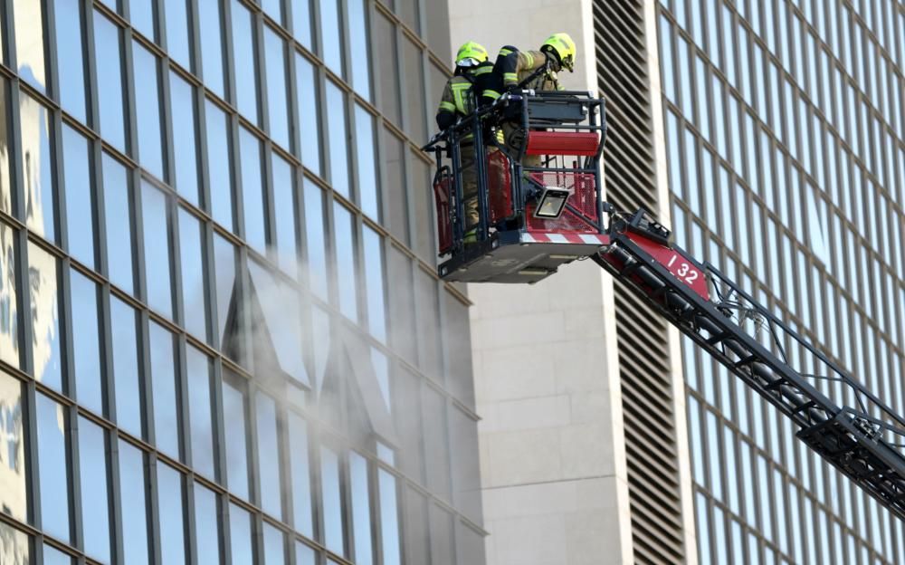 Incendio en la Ciudad de la Justicia de València