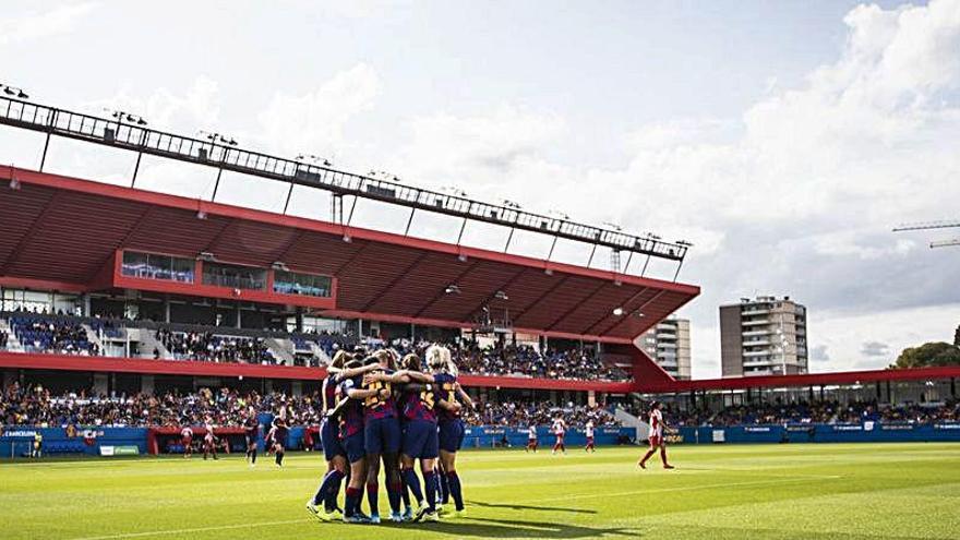 Claudia Pina es una de las joyas del Barça, el gol del futuro.