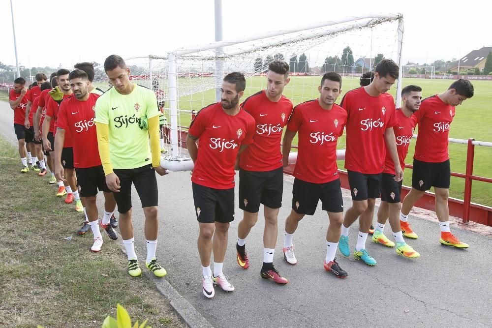 Presentación de Xavi Torres y entrenamiento del Sporting