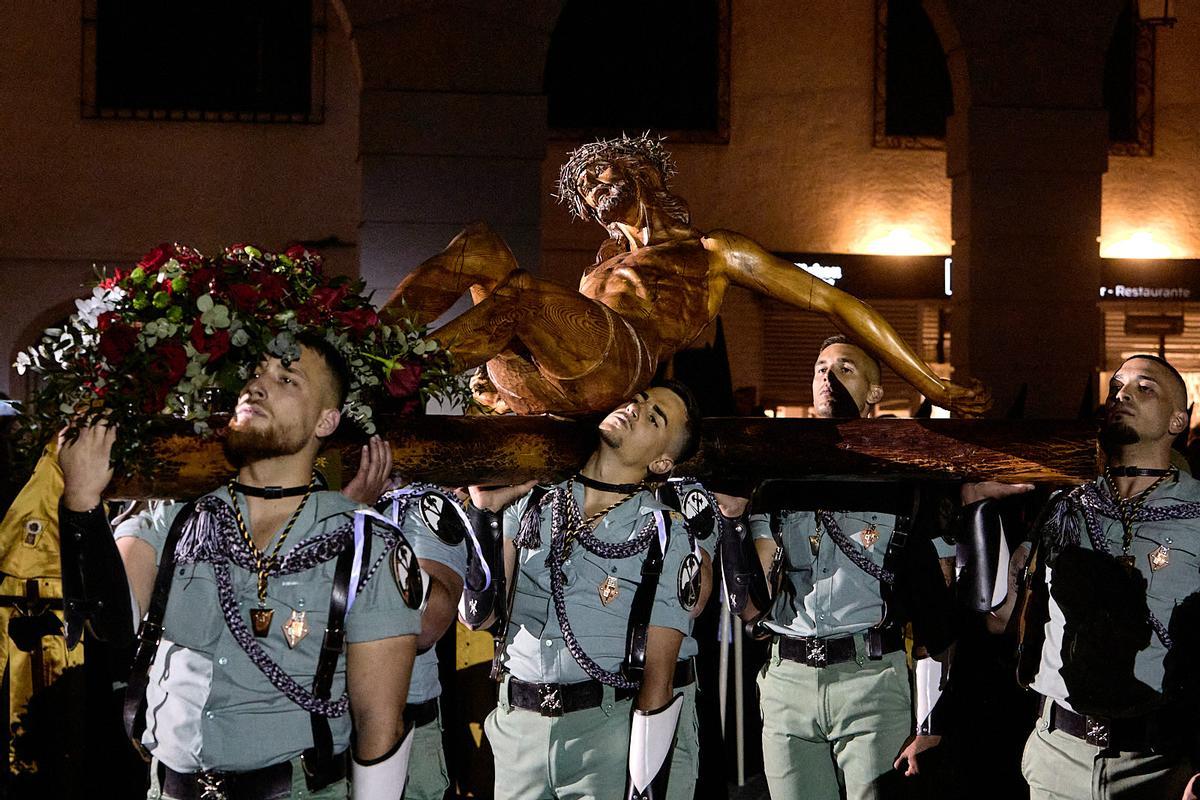 Solemnidad y recogimiento.