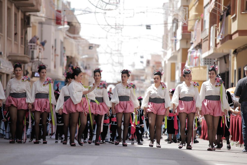 Desfile infantil de los Moros y Cristianos de Petrer