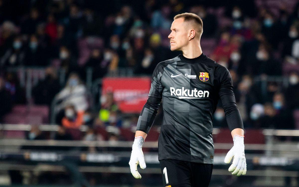 Ter Stegen, durante el Barça-Elche en el Camp Nou.