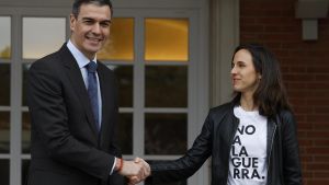 Belarra avisa a Sánchez que cava su tumba al poner alfombra roja a un Gobierno fascista