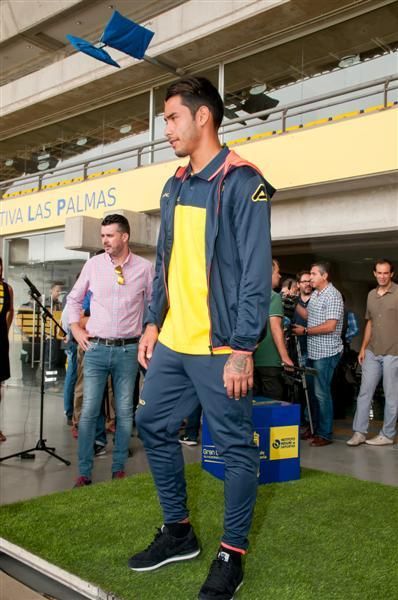 Presentación de las camisetas de la UD Las Palmas